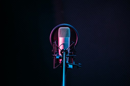 Studio microphone 